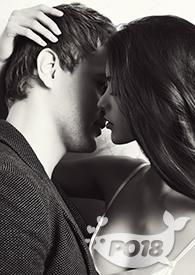 不是清冷美人吗，怎么每晚偷亲我